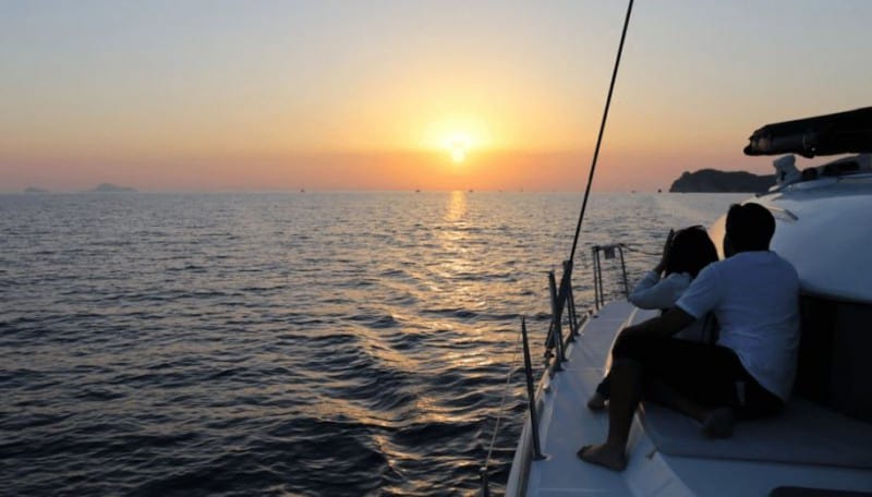32 Best Things To Do in Santorini (2026)