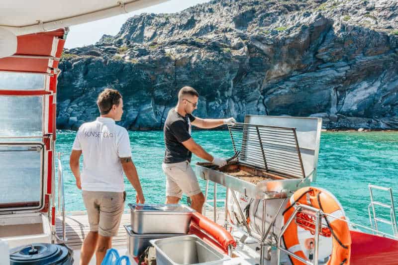 Best Santorini Boat Tours: Sunset, Volcano, and Private Options (2026)