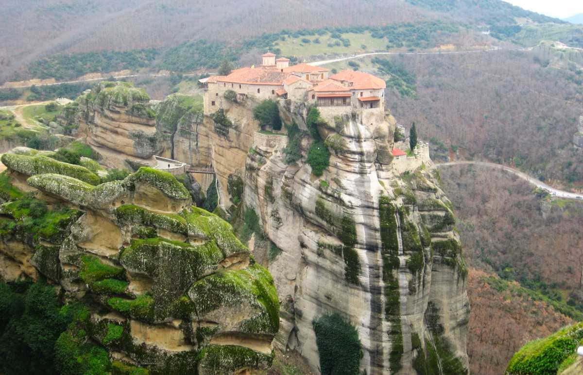 20 Best Hotels in Meteora, Greece: Cliff Views and Monasteries (2026)