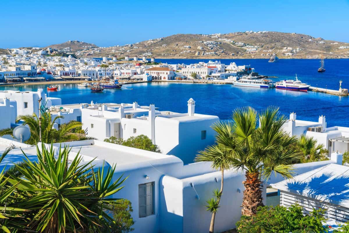 Mykonos Bus Schedule 2026 – All Routes & Times