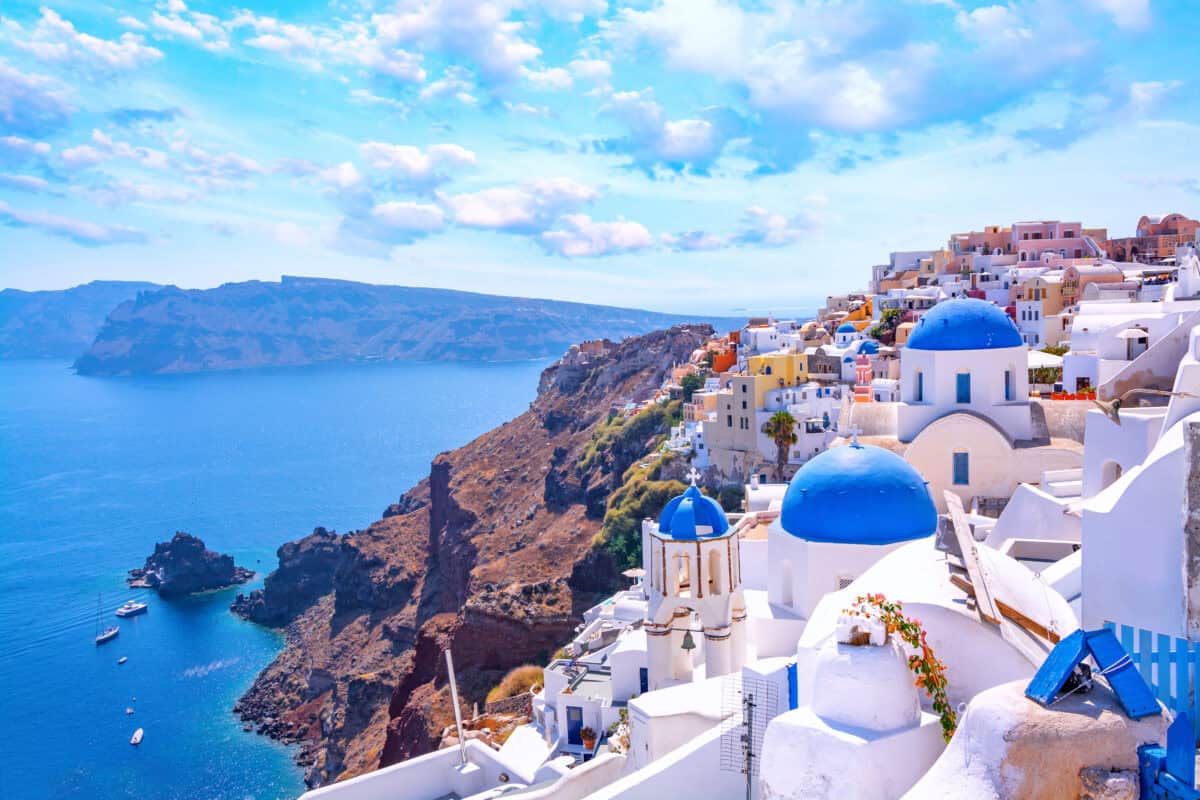 Santorini in June 2026: Weather, Crowds, and Travel Tips