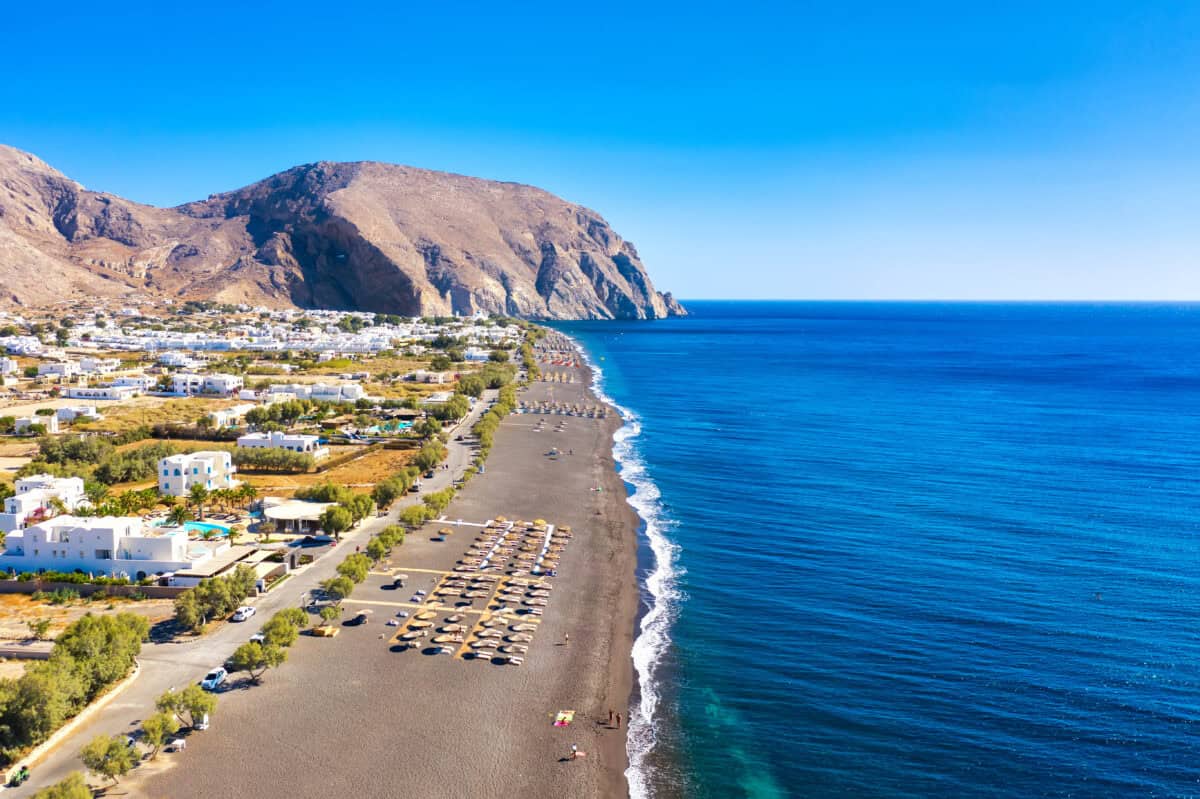 11 Santorini Beaches From Black Sand to Red Cliffs (2026)
